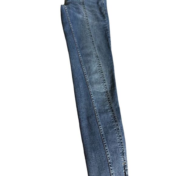 Zara skinny frayed jeans size Zara 9 inch rise
26 length
15 hips
26 waist - Picture 1 of 11